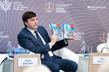 Дмитрий Чернышенко: Вожатые – это проводники, которые указывают детям верный путь и прививают настоящие ценности