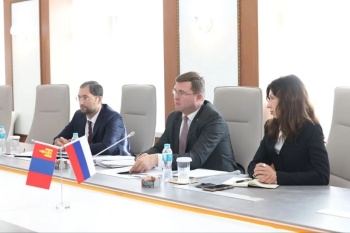 Россия и Китай подписали дорожные карты по двум совместным исследованиям в сфере профобразования